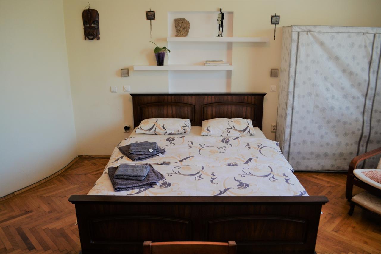 Studio Brasov Apartment Luaran gambar